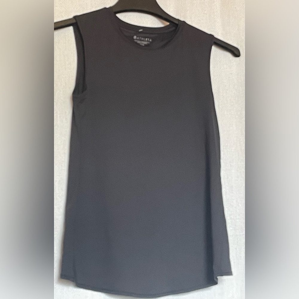 Athleta top